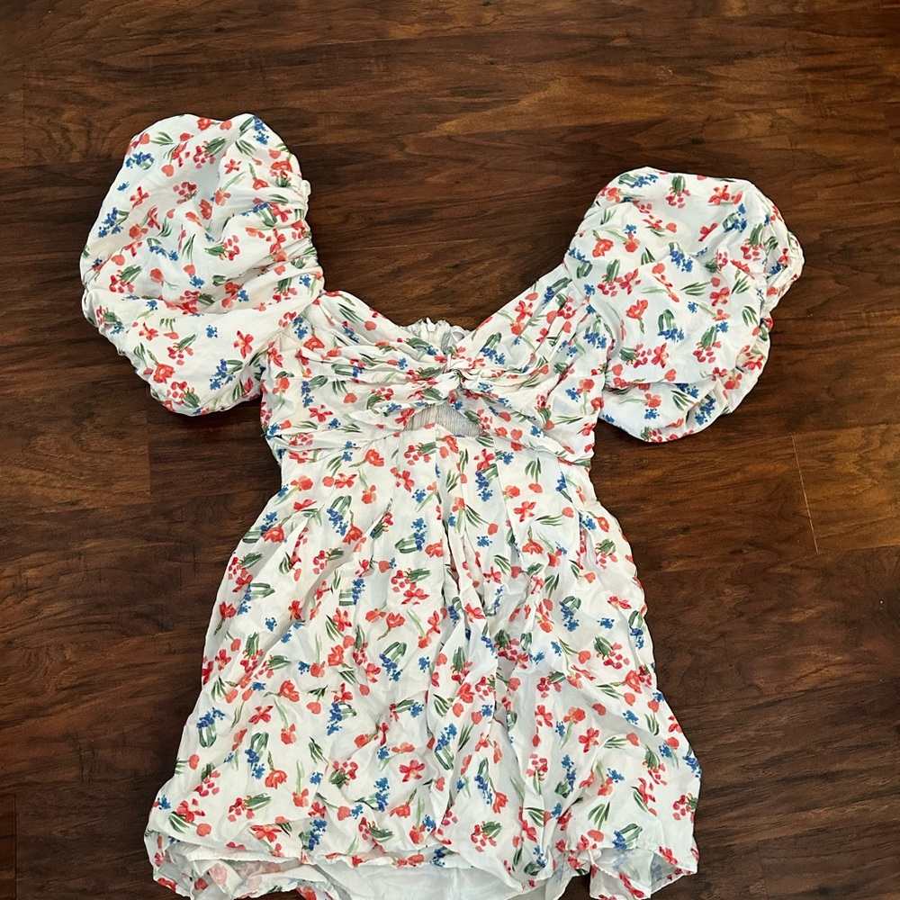 Astr Floral Puff Sleeve Mini Dress